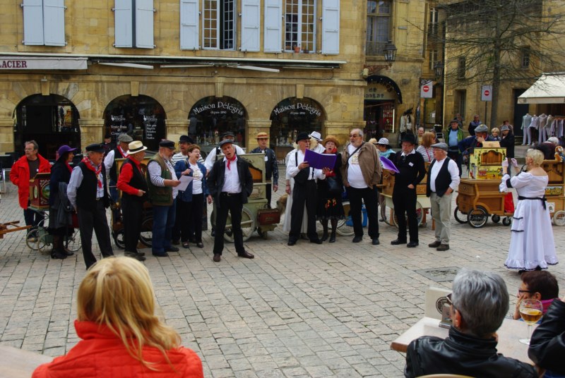 2014-SARLAT-AUBADE%201.JPG